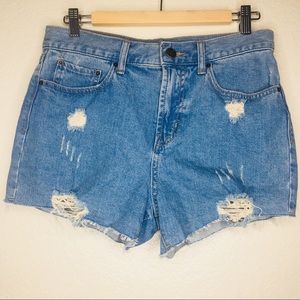BDG girlfriend high rise shorts